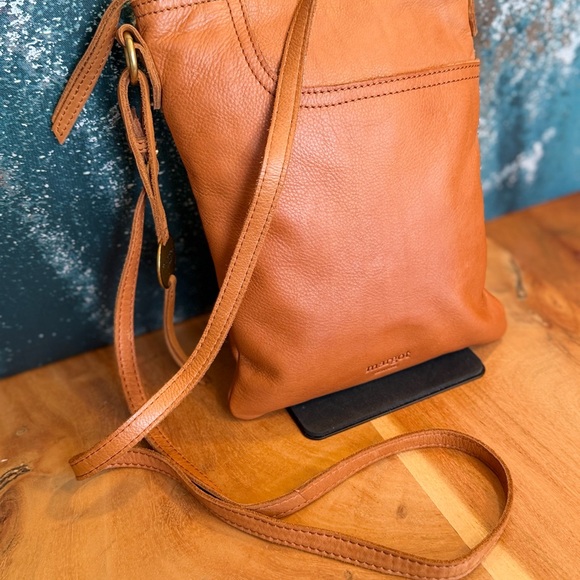 Margot New York Split Pocket Leather Crossbody in Cognac color - Picture 10 of 12